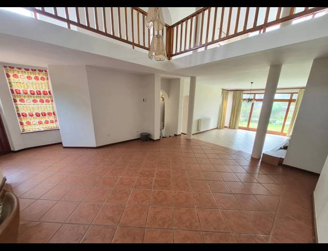 5 BEDROOM HOUSE FOR SALE IN BAYVIEW